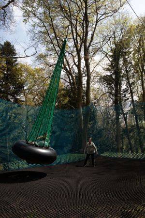 Treetop Nets Parcabout® to jump among the trees in Brittany