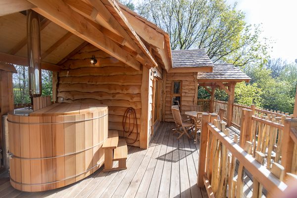 Want a pleasant moment in a hot tub during your atypical break in Brittany? Want a pleasant moment in a hot tub during your atypical break in Brittany?
